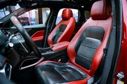 جاگوار F-Pace